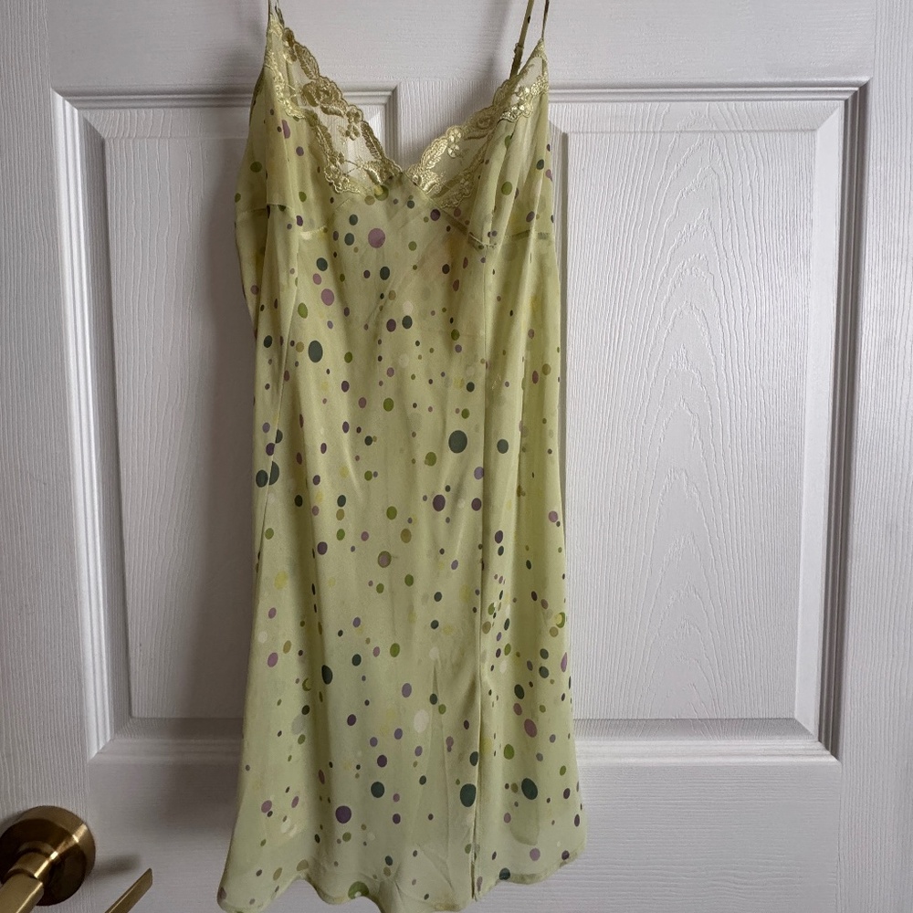 Sheer Victoria’s Secret sleep ware (M)